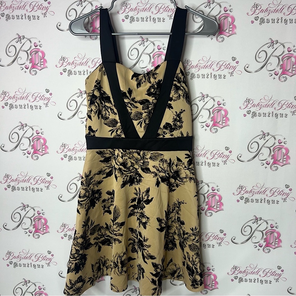 Papaya dress mini flowers tan Beige and Black Floral Dress